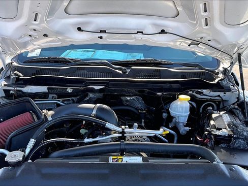 Used 2019 RAM 1500 Big Horn AWD/4WD image 9