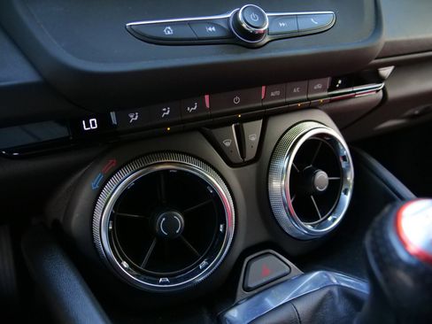 Used 2022 Chevrolet Camaro LT RWD image 14
