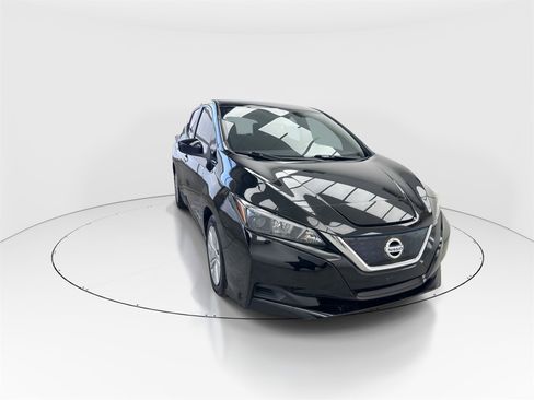 Used 2019 Nissan Leaf S w/ S Charge Package image 2