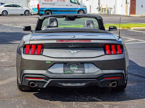 Used 2024 Ford Mustang Premium RWD image 8