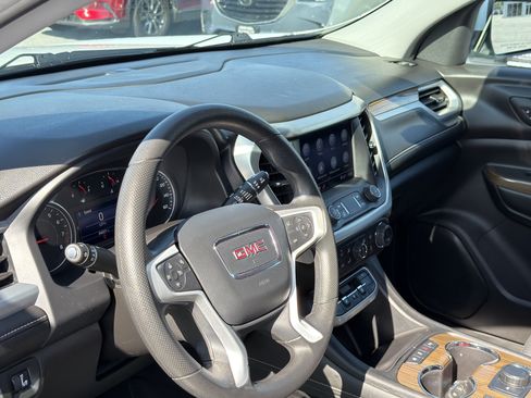 Used 2021 GMC Acadia SLE w/ Driver Convenience Package AWD/4WD image 13