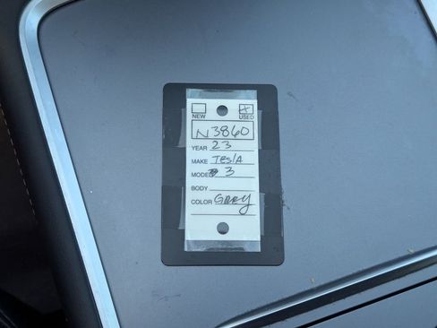 Used 2023 Tesla Model 3 Standard Range image 34