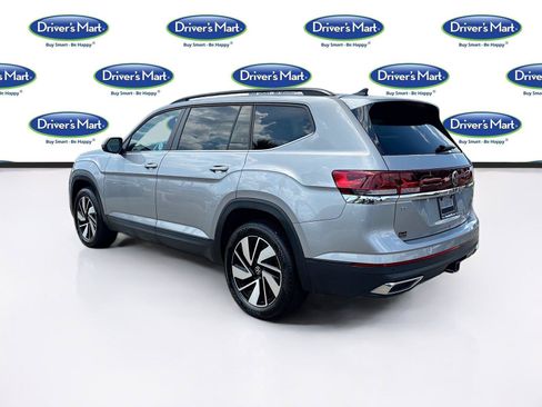 Used 2025 Volkswagen Atlas SE FWD image 5