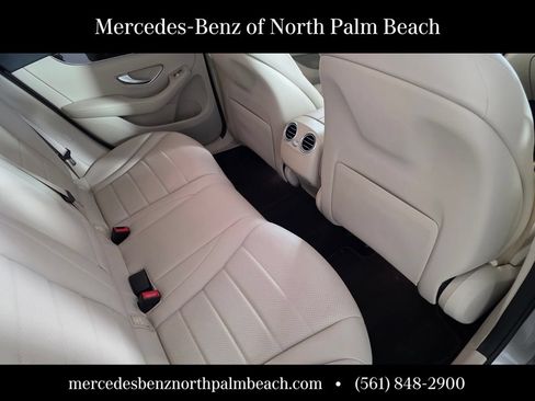 Used 2020 Mercedes-Benz GLC 300 image 25