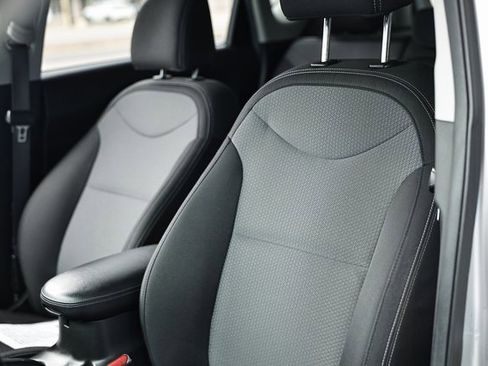 Used 2017 Kia Soul + w/ Audio Package image 21