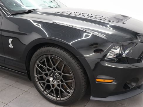 Used 2014 Ford Mustang Shelby GT500 RWD image 22