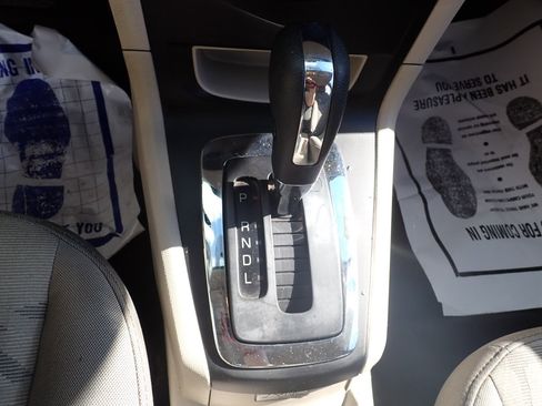 Used 2011 Ford Fiesta SE w/ 201A Rapid Spec Order Code image 18