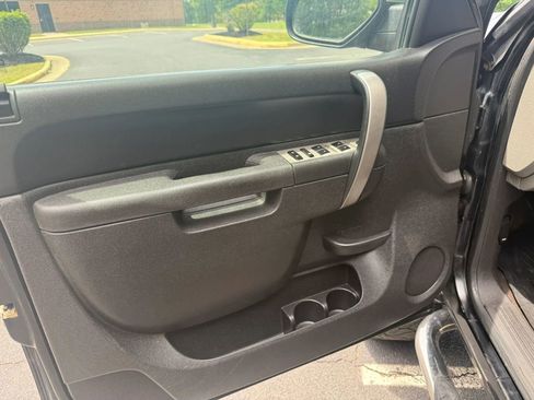 Used 2011 Chevrolet Silverado 1500 LS AWD/4WD image 61