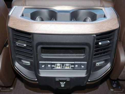 New 2026 RAM 1500 Limited w/ Off Road Group image 25