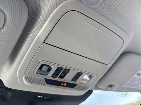 New 2026 Ford Explorer Platinum AWD/4WD image 33