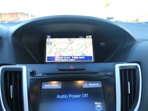 Used 2015 Acura TLX w/ Technology Package FWD image 27