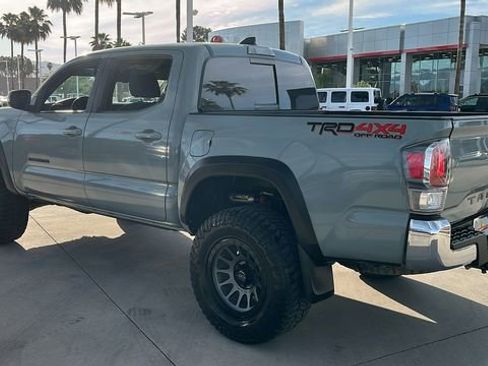 Used 2022 Toyota Tacoma TRD Off-Road image 22