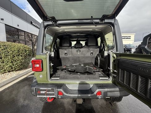 Used 2021 Jeep Wrangler Unlimited Rubicon w/ Dual Top Group image 25