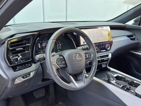 Used 2023 Lexus RX 350 w/ Cold Area Package AWD/4WD image 14