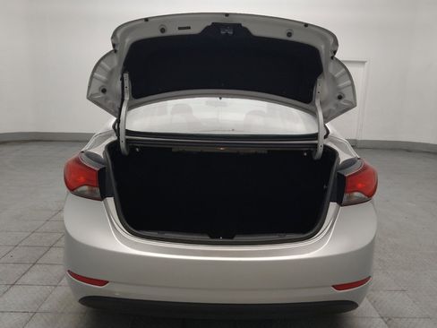 Used 2016 Hyundai Elantra SE w/ Option Group 02 FWD image 29