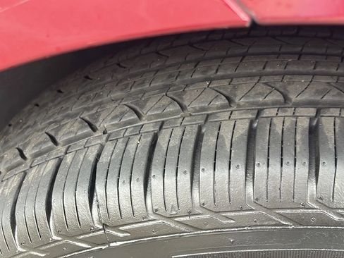 Used 2019 Chrysler Pacifica Touring Plus w/ Tire & Wheel Group image 33