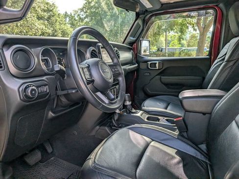 Used 2021 Jeep Wrangler Sport w/ Technology Group AWD/4WD image 14