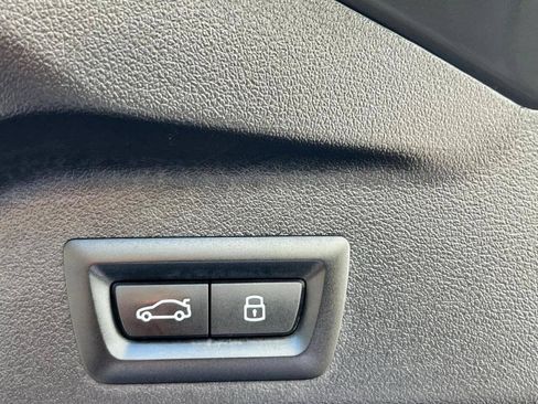 Used 2024 BMW X5 M60i AWD/4WD image 38