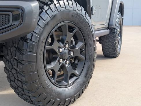 Used 2021 Jeep Wrangler Sport AWD/4WD image 2