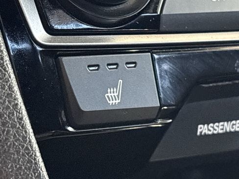 Used 2019 Honda Civic EX image 27