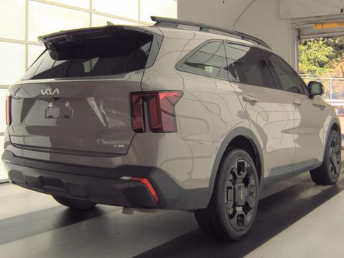 Used 2024 Kia Sorento SX Prestige AWD/4WD image 3