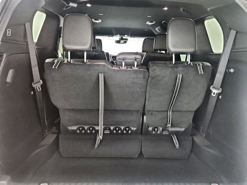 New 2026 Chrysler Pacifica Select image 24