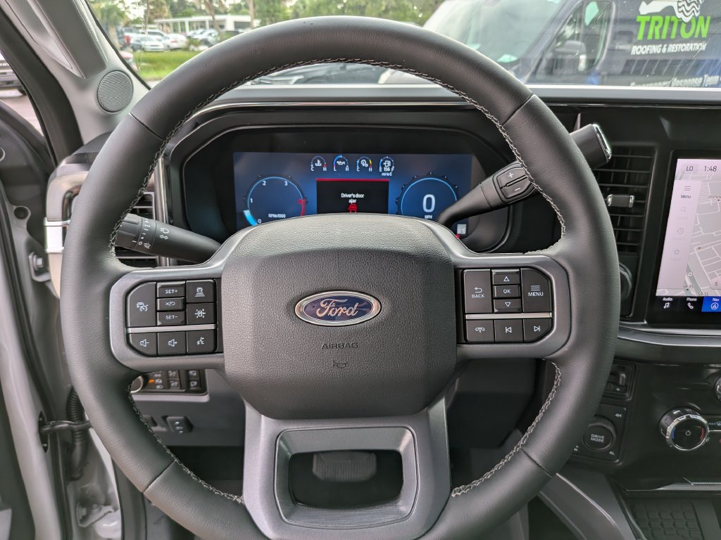 New 2026 Ford F250 Lariat w/ Black Appearance Package AWD/4WD image 30