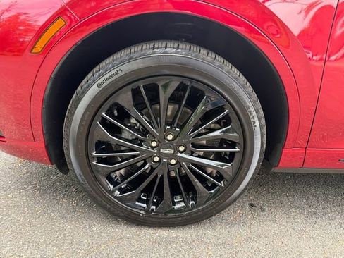 Used 2025 Lincoln Corsair AWD w/ Equipment Group 101A image 15