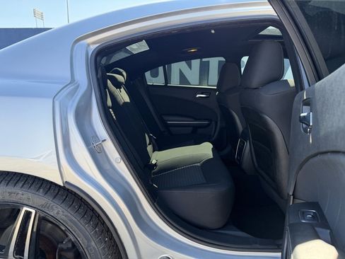 Used 2019 Dodge Charger R/T image 31