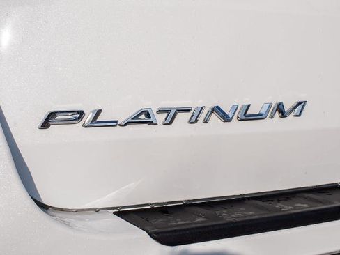 Certified 2025 Ford Explorer Platinum w/ Ultimate Package image 11