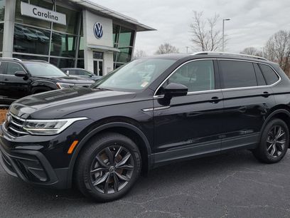 Certified 2023 Volkswagen Tiguan SE