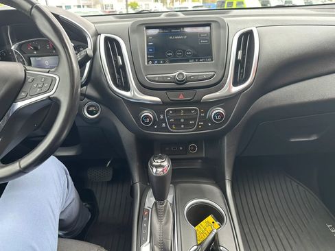 Used 2019 Chevrolet Equinox LT FWD image 18