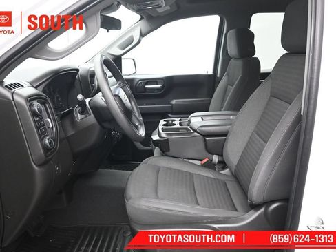 Used 2022 Chevrolet Silverado 1500 Custom AWD/4WD image 9