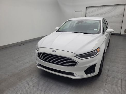 Used 2020 Ford Fusion SEL FWD image 15