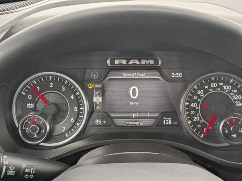 Used 2025 RAM 1500 Big Horn image 25