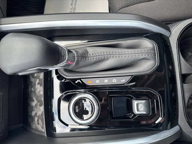 New 2026 Chevrolet Colorado LT w/ Advanced Trailering Package AWD/4WD image 16