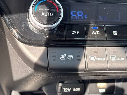 New 2026 Hyundai Elantra Limited FWD image 22