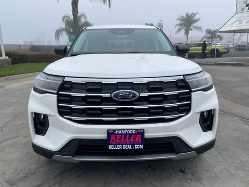 New 2026 Ford Explorer Active w/ Active Comfort Package image 8