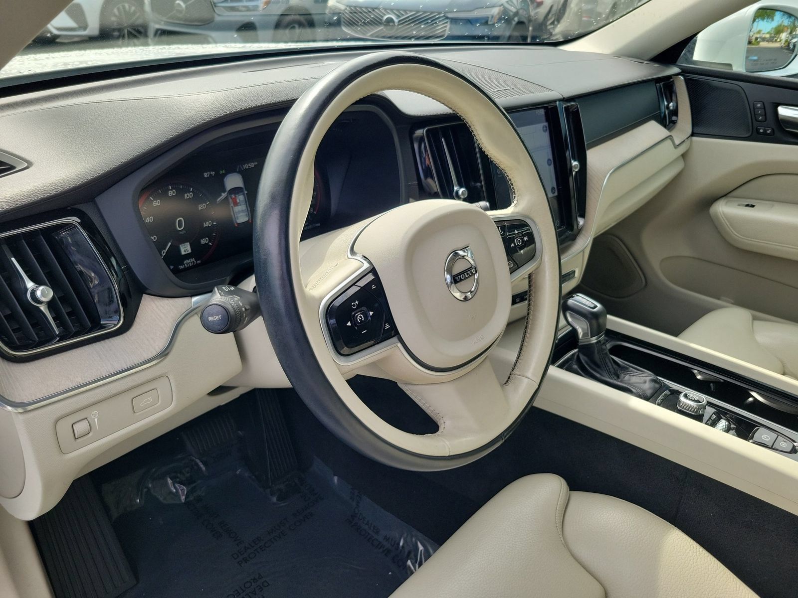 Used 2020 Volvo XC60 T5 Inscription w/ Protection Package Premier FWD image 19