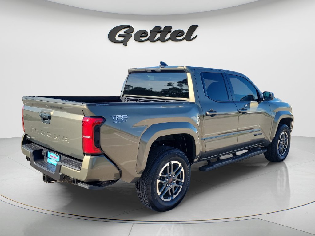 Certified 2025 Toyota Tacoma TRD Sport AWD/4WD image 5