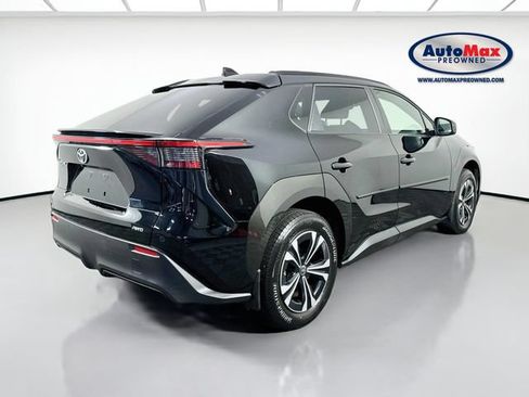 Used 2023 Toyota bZ4X AWD w/ Weather Package image 2