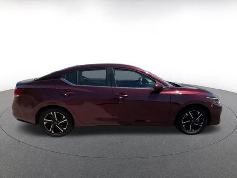 Used 2025 Nissan Sentra SV FWD image 16