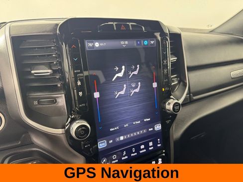 Used 2024 RAM 2500 Big Horn w/ Sport Appearance Package image 13