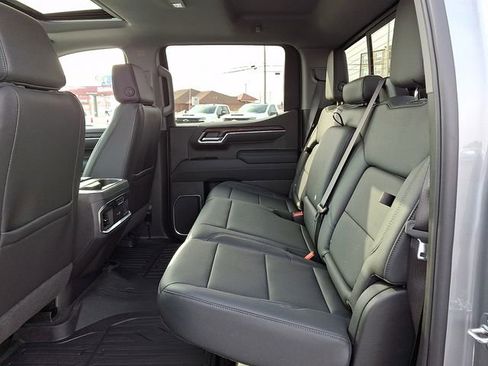 New 2026 GMC Sierra 1500 SLT w/ SLT Premium Plus Package image 7