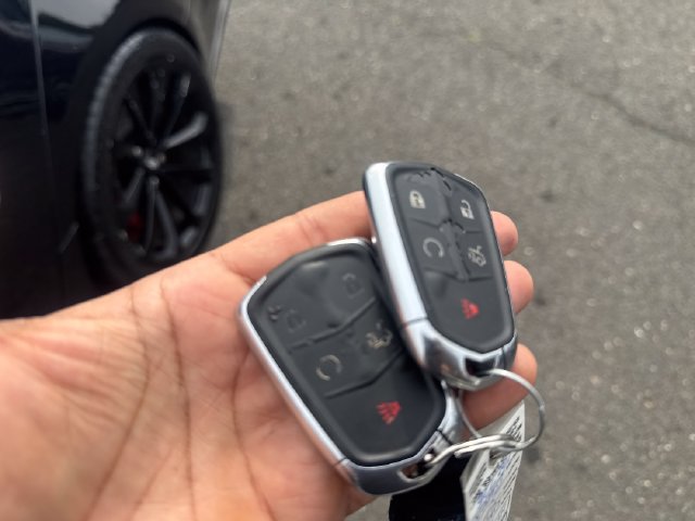 Used 2018 Cadillac CTS V w/ Carbon Fiber Package RWD image 30