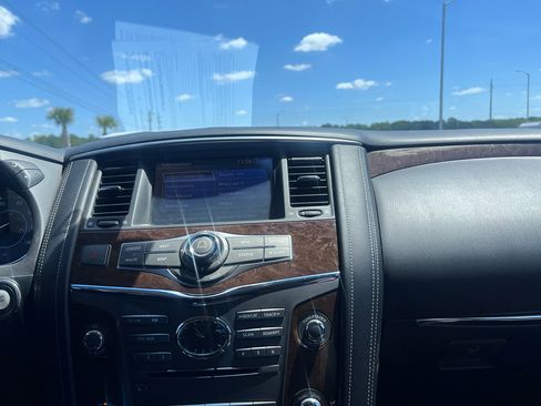 Used 2015 INFINITI QX80 4WD image 23