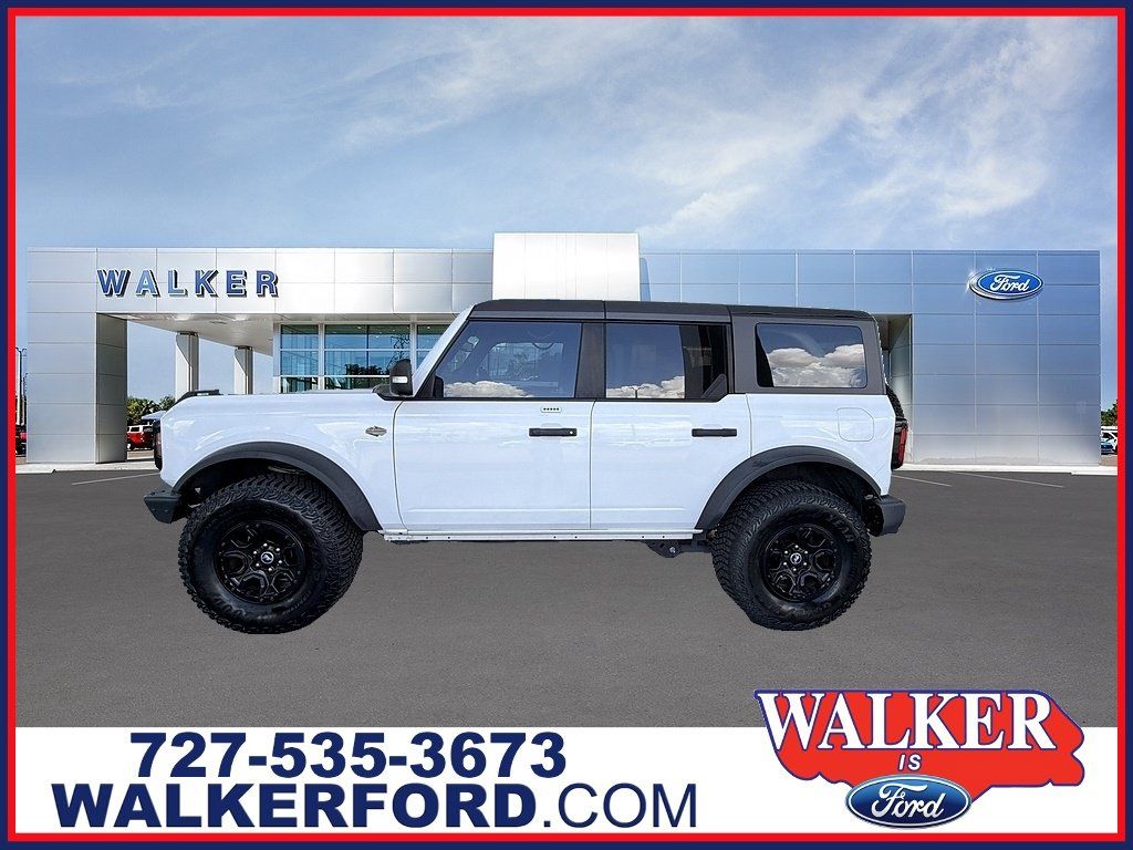Used 2023 Ford Bronco Wildtrak AWD/4WD image 1