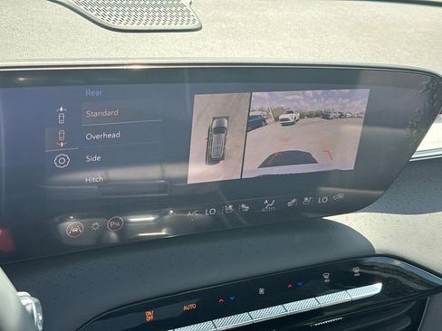 New 2026 Buick Enclave Avenir w/ Super Cruise Package image 32