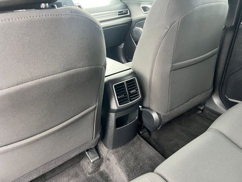 Used 2025 Kia Sportage LX FWD image 25