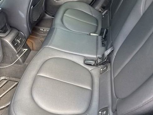 Used 2018 BMW X2 sDrive28i w/ Convenience Package FWD image 9